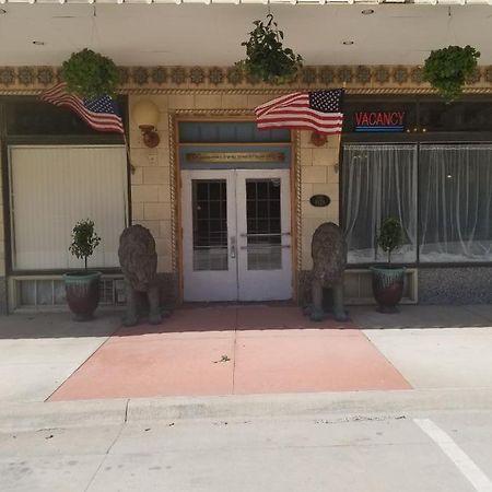 Tioga Extended Stay Hotel Chanute Exterior photo